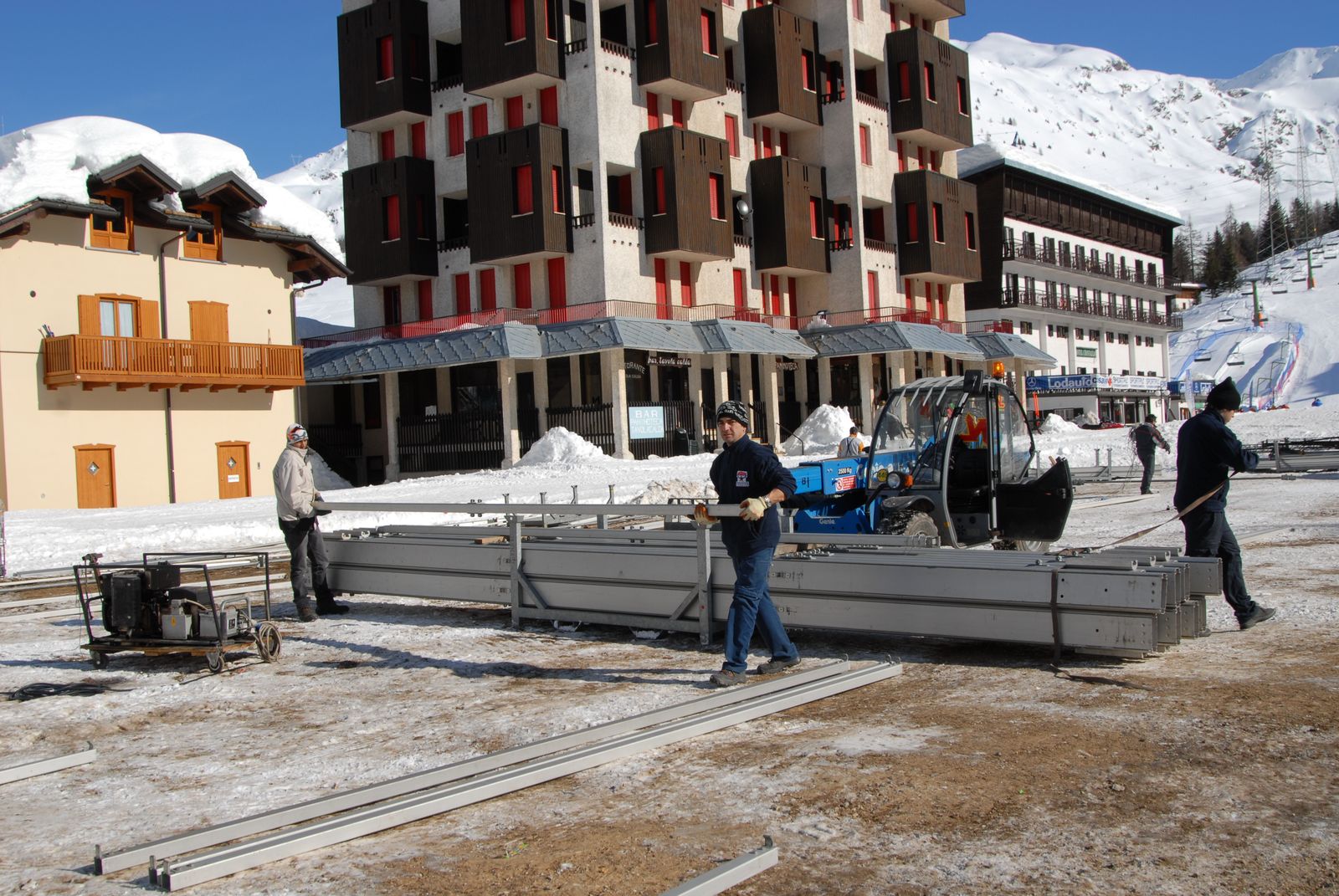 Costruzione Palaclan 00031